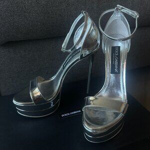 ✨ Dolce & Gabbana Silver Platform Keira Sandals